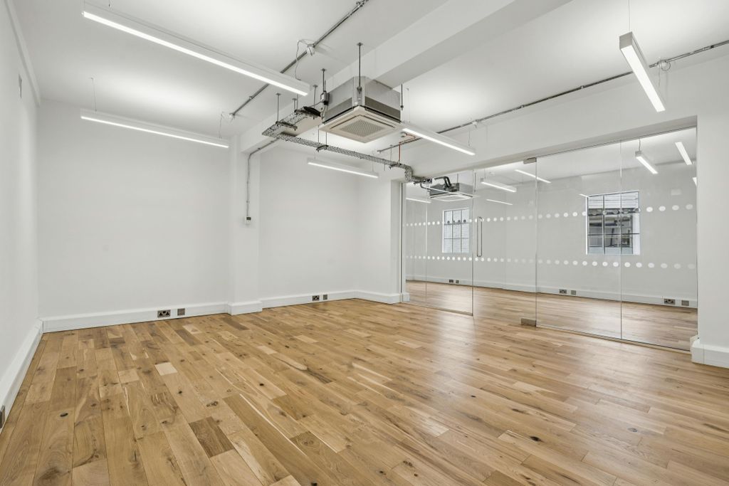 Property photo 3 of 23 5.Jpg