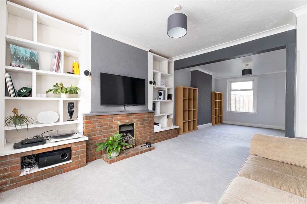 Property photo 2 of 20 Img_0316.Jpg