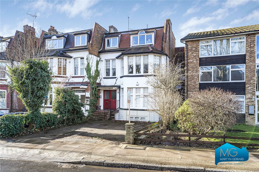 Property photo 2 of 24 Picture No. 58