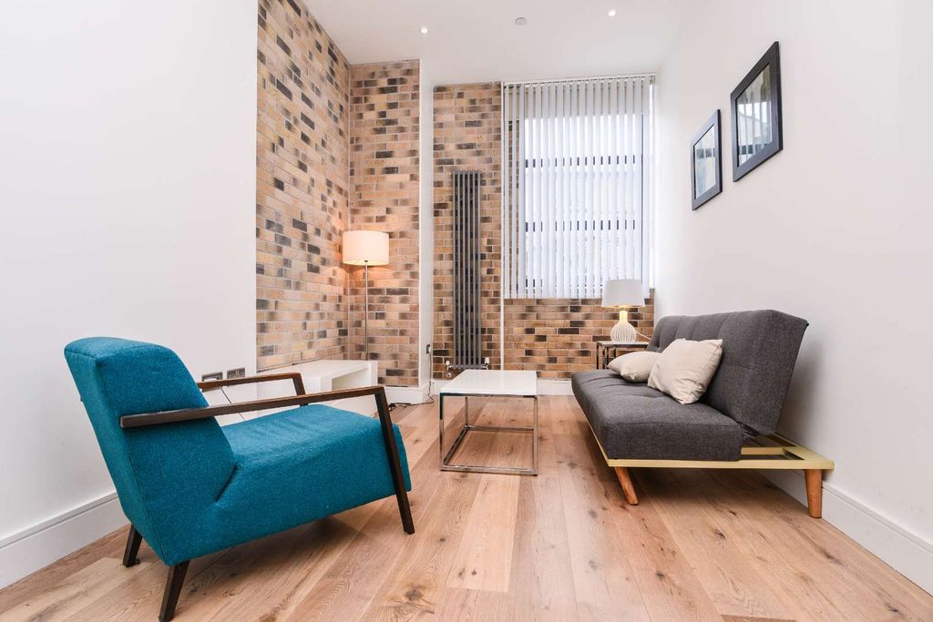 Property photo 3 of 7