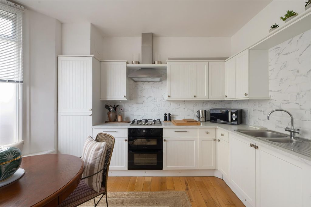 Property photo 3 of 14 Dsc_5045 Copy.Jpg