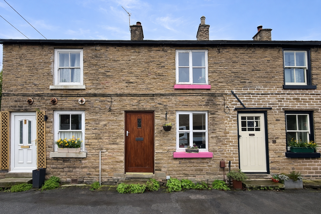 Property photo 1 of 18 Front (Exterior)