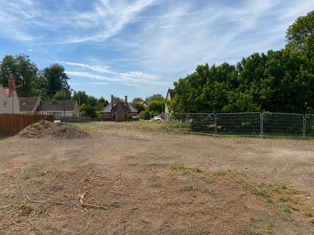 Property photo 1 of 4