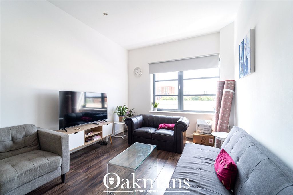Property photo 3 of 13 Picture No. 08