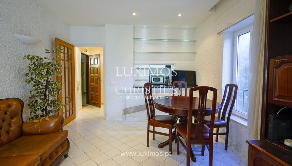 Property photo 3 of 35