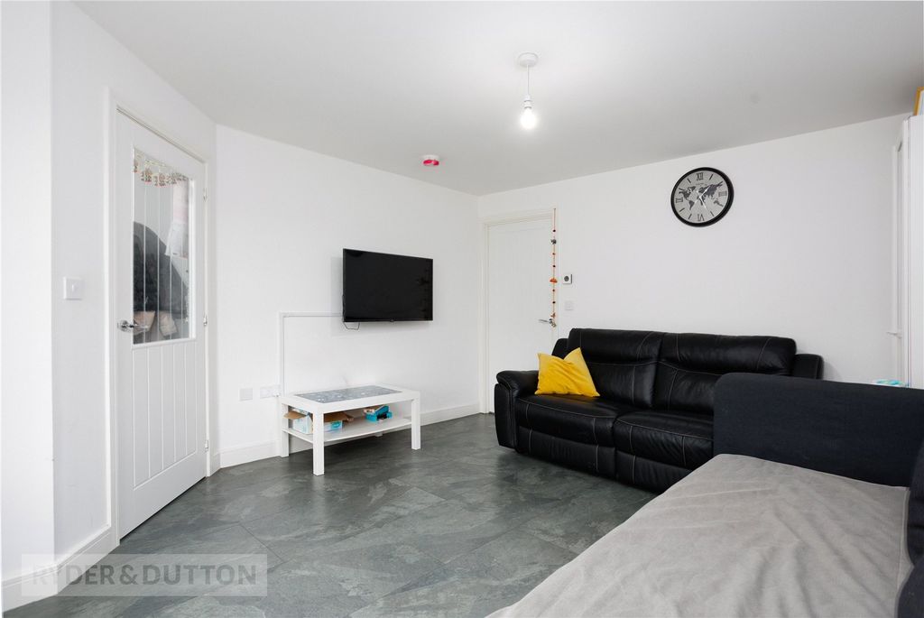 Property photo 3 of 22 Living Room