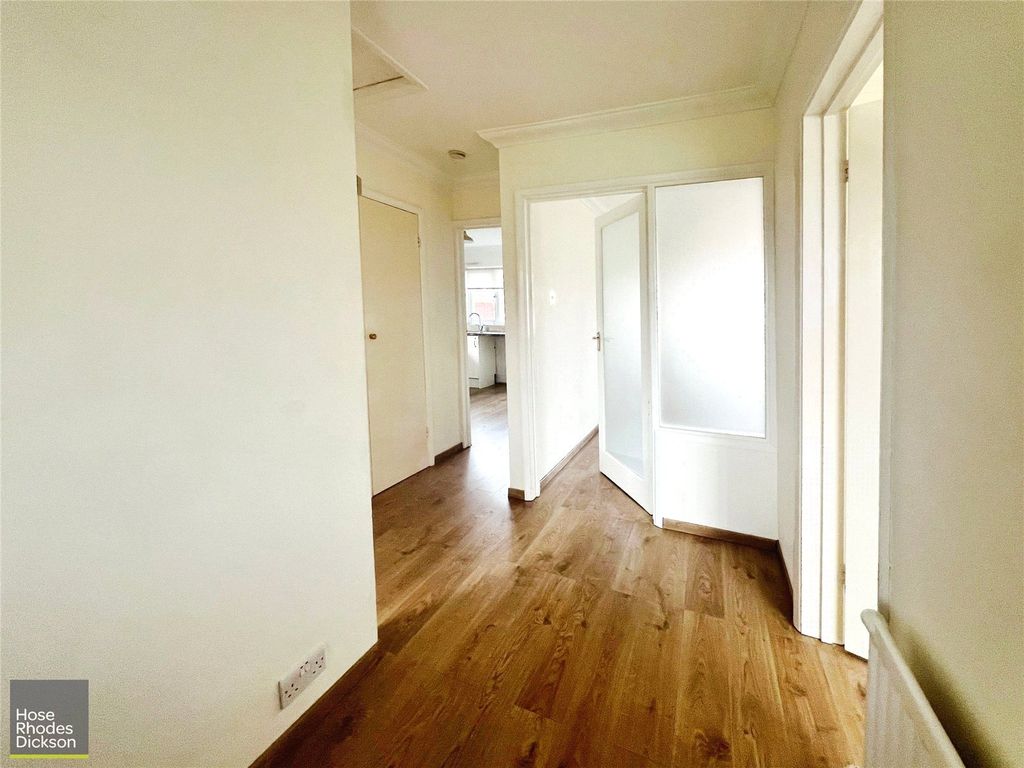 Property photo 2 of 14 Picture No. 02