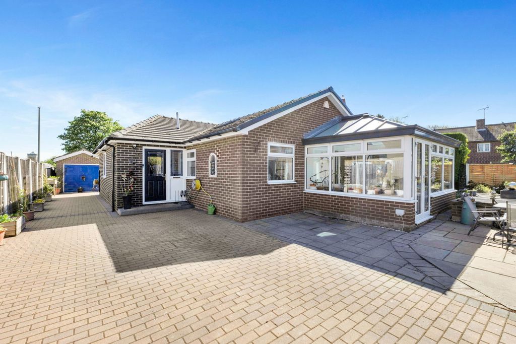 Property photo 1 of 35
