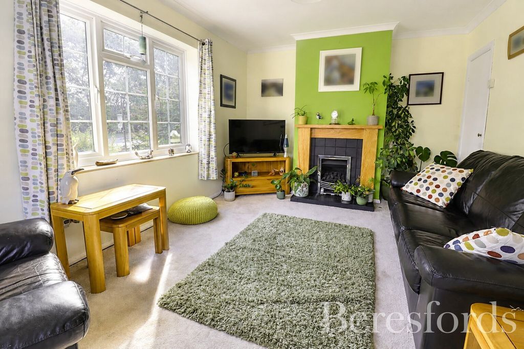 Property photo 3 of 25 Picture No. 04