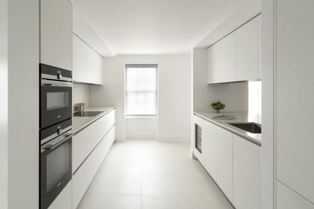 Additional image 5 of 3 bed flat to rentHertford Street, London W1J