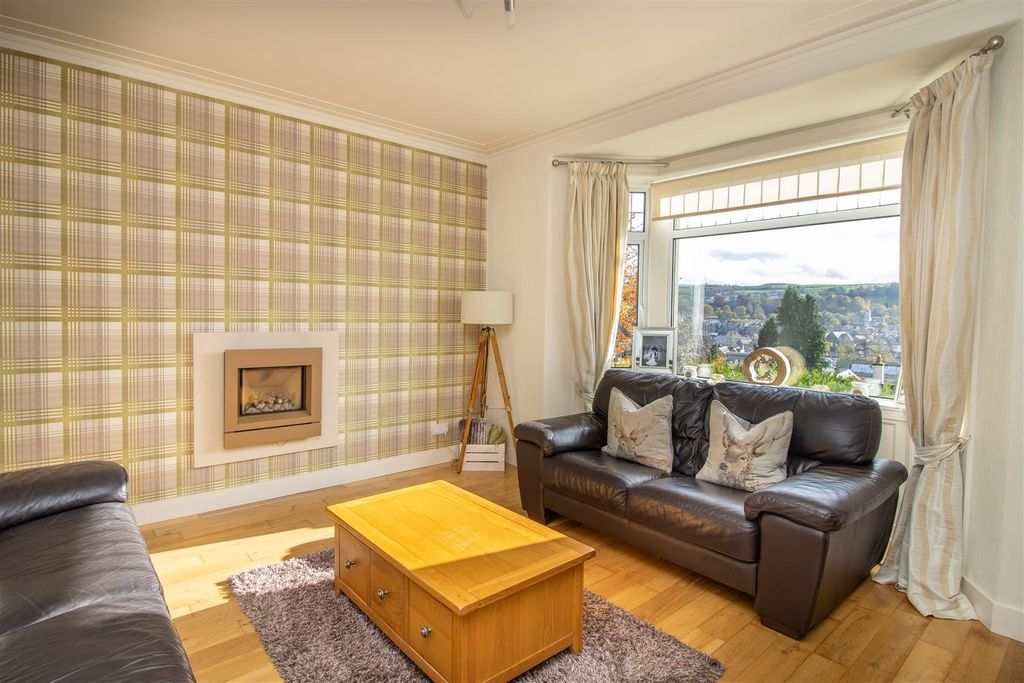 Property photo 2 of 43 Img_0472.Jpg