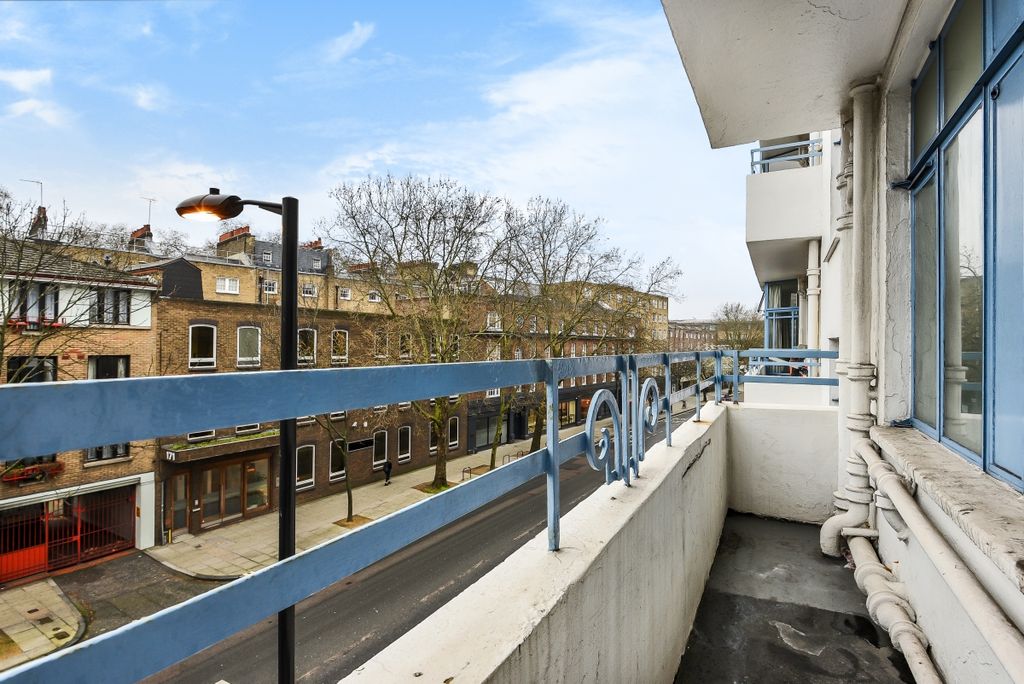 Property photo 2 of 5 External (2)