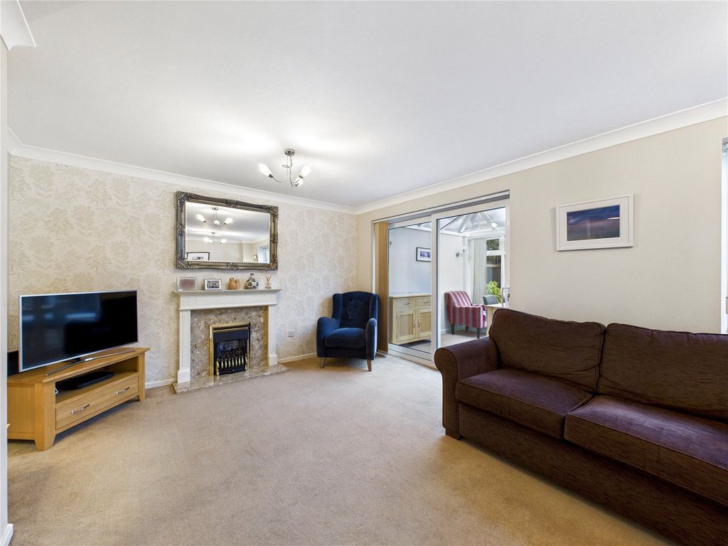 Property photo 3 of 12 Picture No. 05