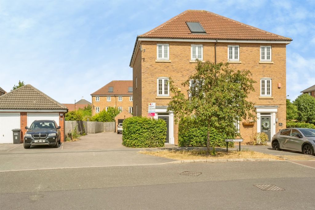 Property photo 1 of 19