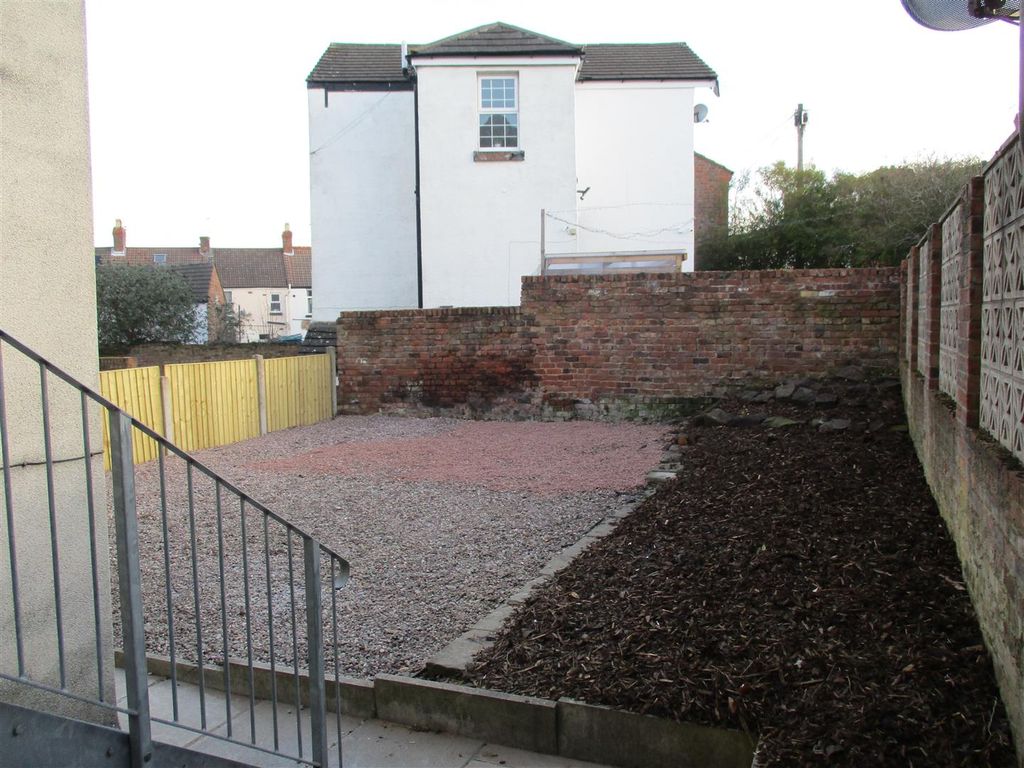 Property photo 1 of 8 Flat 5 Garden.Jpg