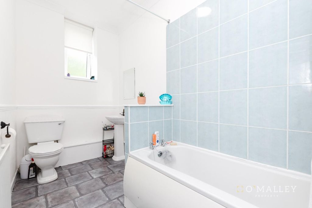 Additional image 10 of 1 bed flat for saleWest Stirling Street, Alva FK12