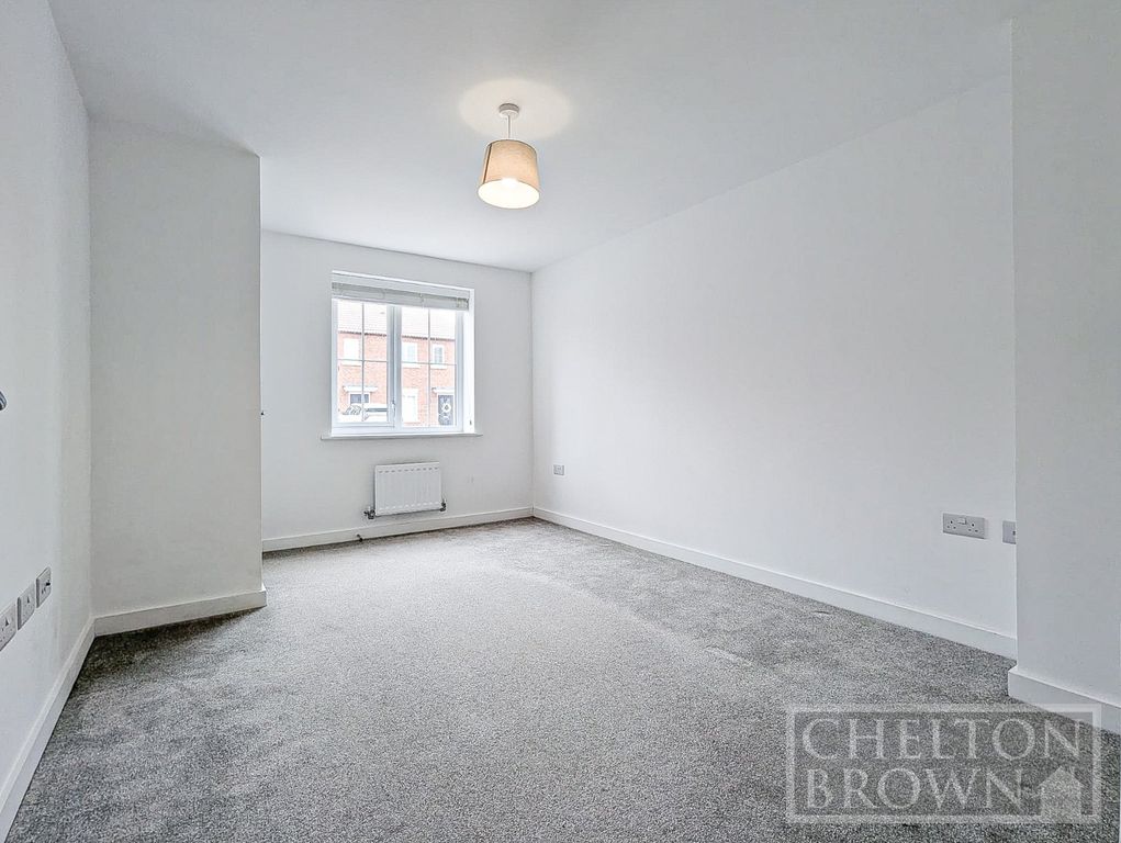 Property photo 3 of 26 Living Room