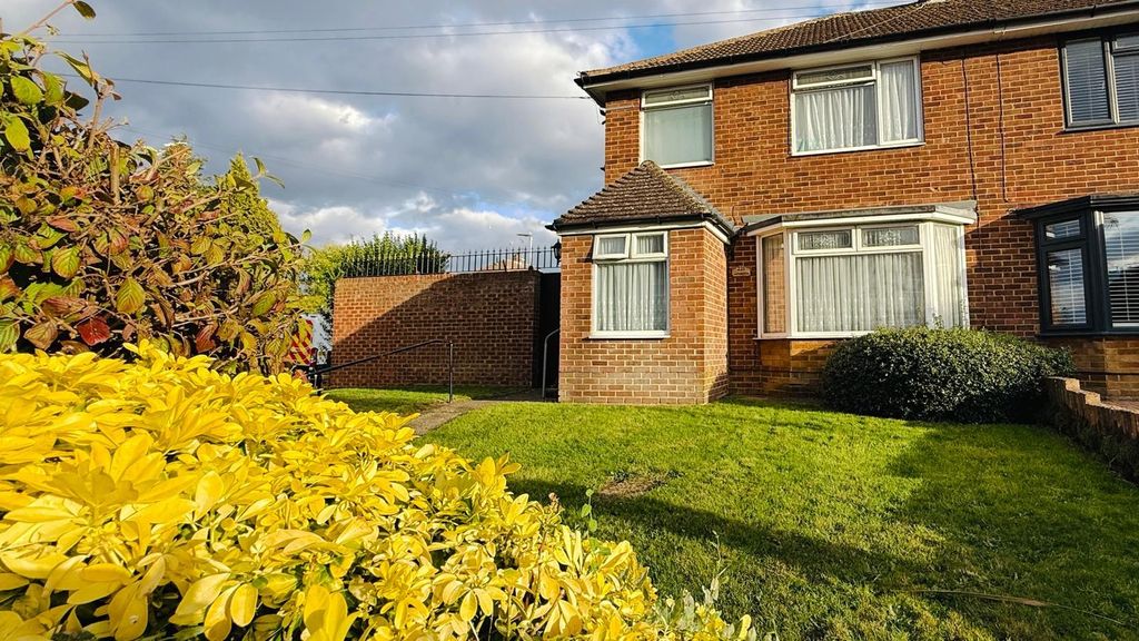 Property photo 1 of 16 5366101