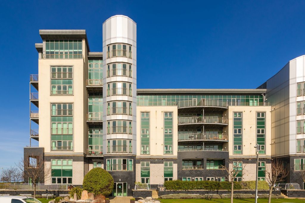 Property photo 1 of 24 Primary Property Image