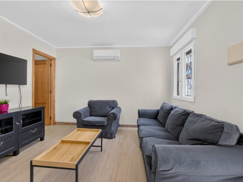 Property photo 3 of 33