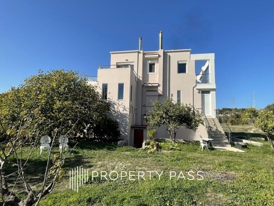 Property photo 1 of 25
