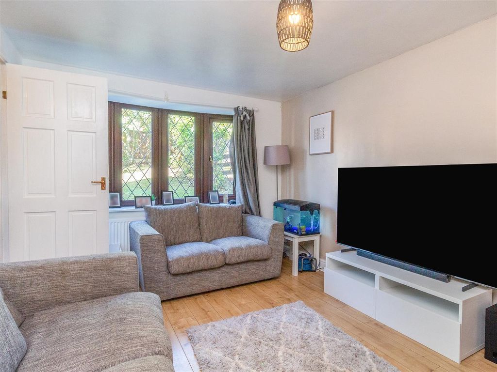Property photo 2 of 12 08-09-2025__18-24-34_Carisbrooke_18.Ktqcy.Jpg
