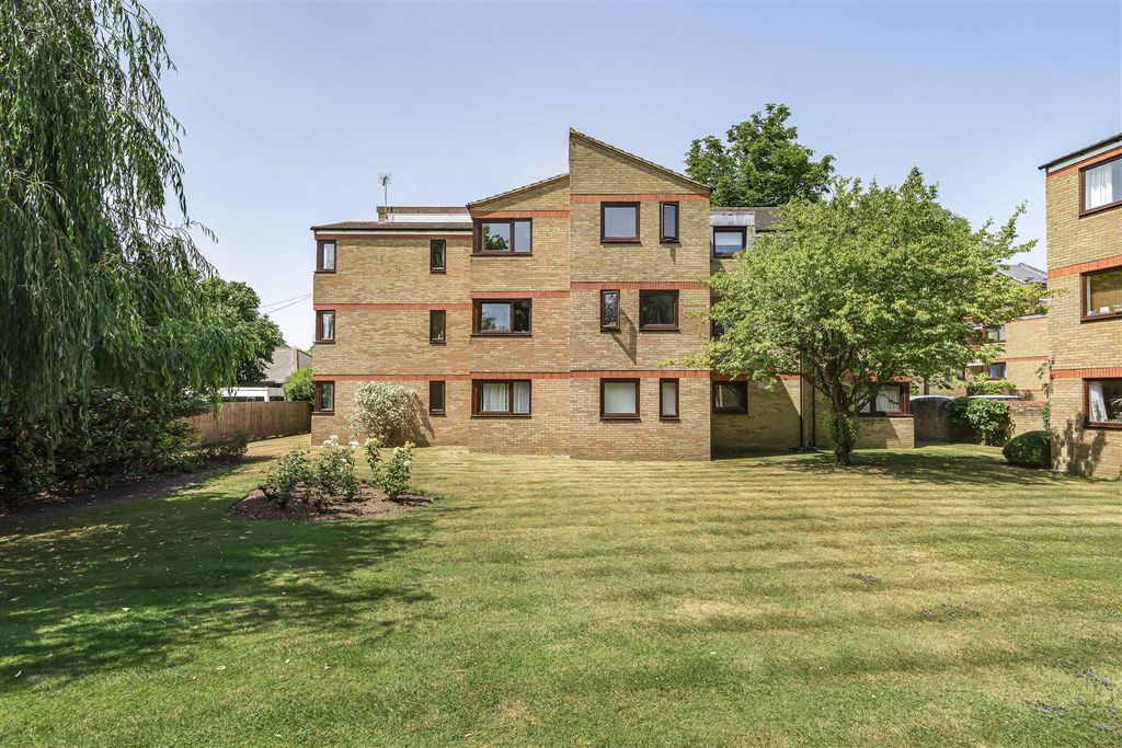 Property photo 1 of 12 12_56667.Jpg