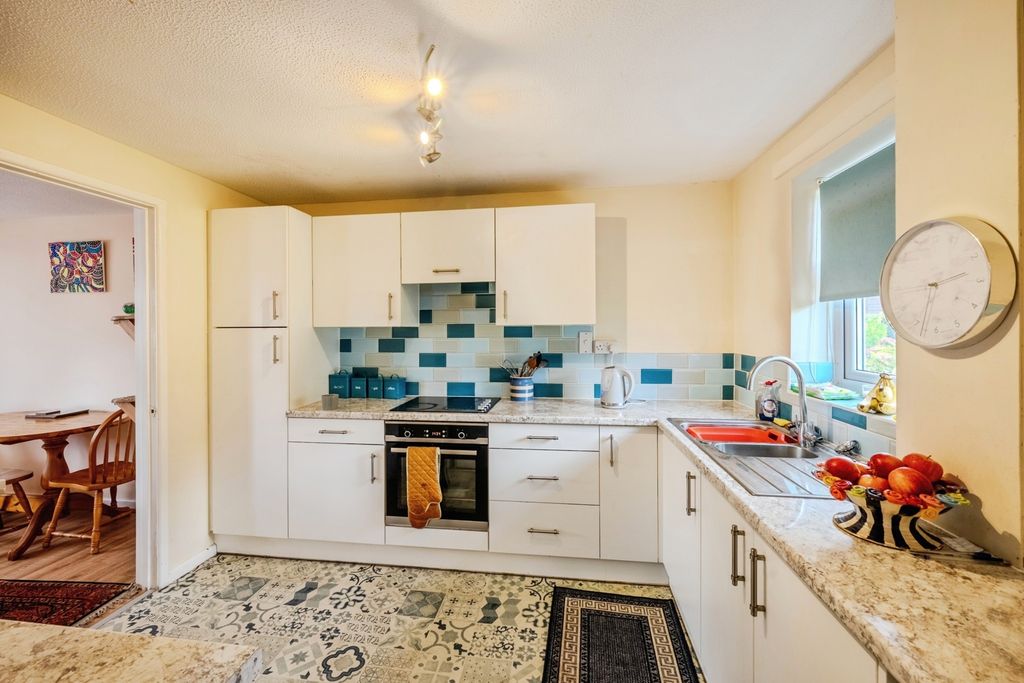 Property photo 3 of 11 Pbox-Img.Jpg
