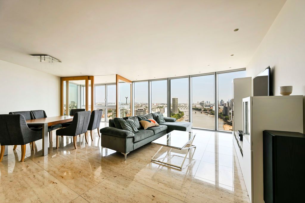 Property photo 1 of 22 Photo 3