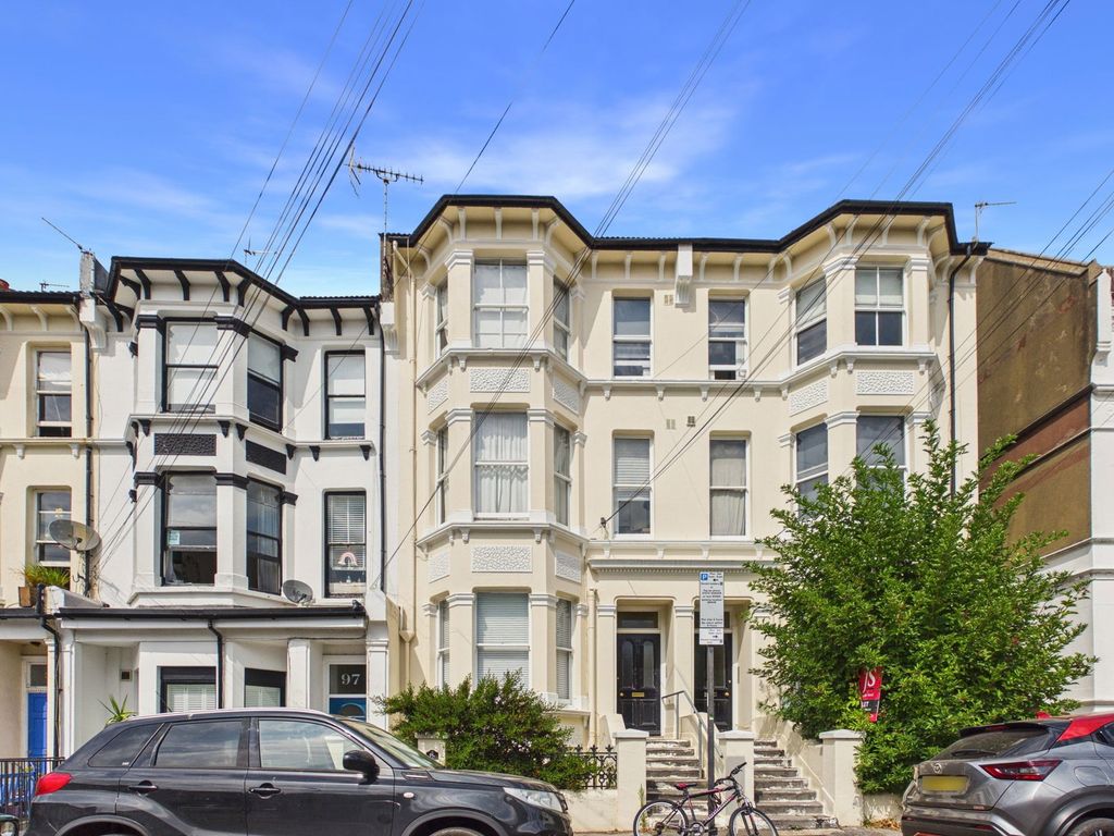 Property photo 1 of 7