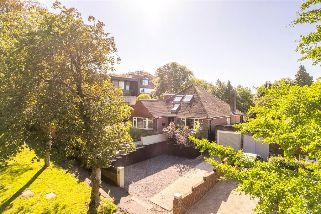 Property photo 1 of 25 Picture No. 69