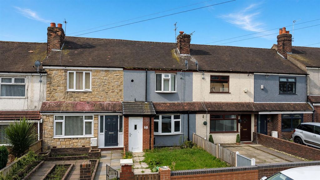 Property photo 1 of 16 Derbyshire Hill Road