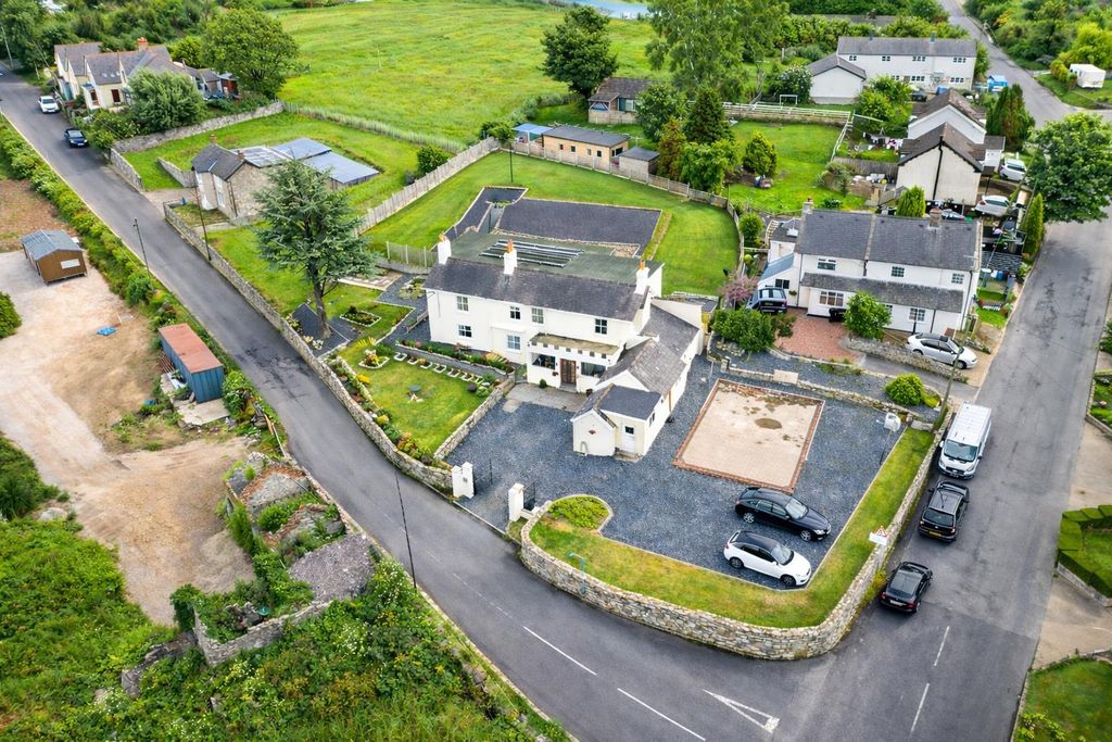Property photo 1 of 54 Drone Photo.Png