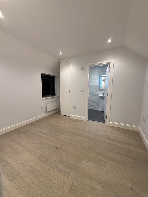 Property photo 3 of 11 Picture No. 07