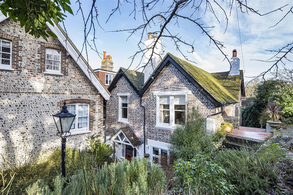 Property photo 2 of 41 Front