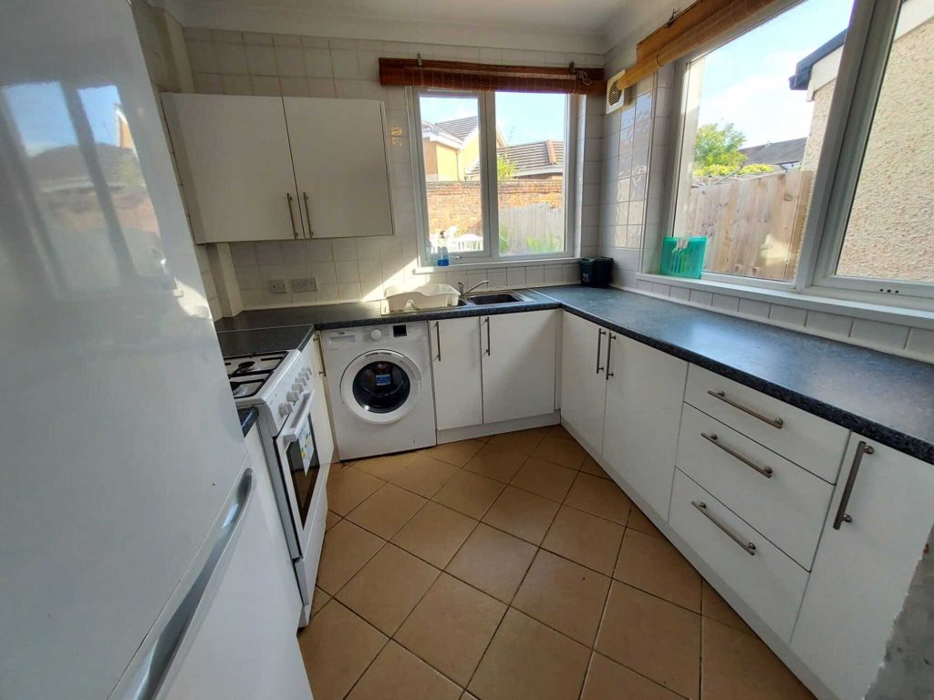 Property photo 3 of 13