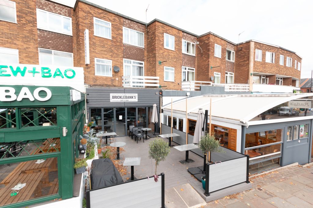 Property photo 1 of 3