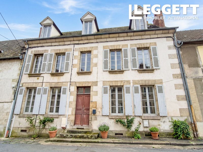 Property photo 2 of 10