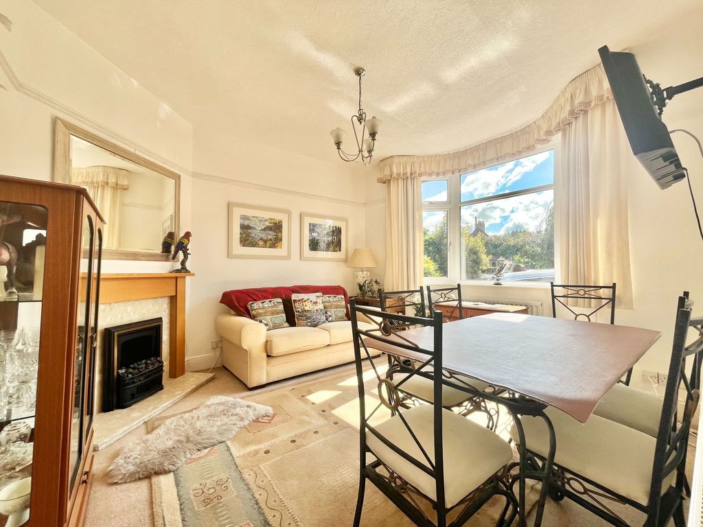 Property photo 3 of 26