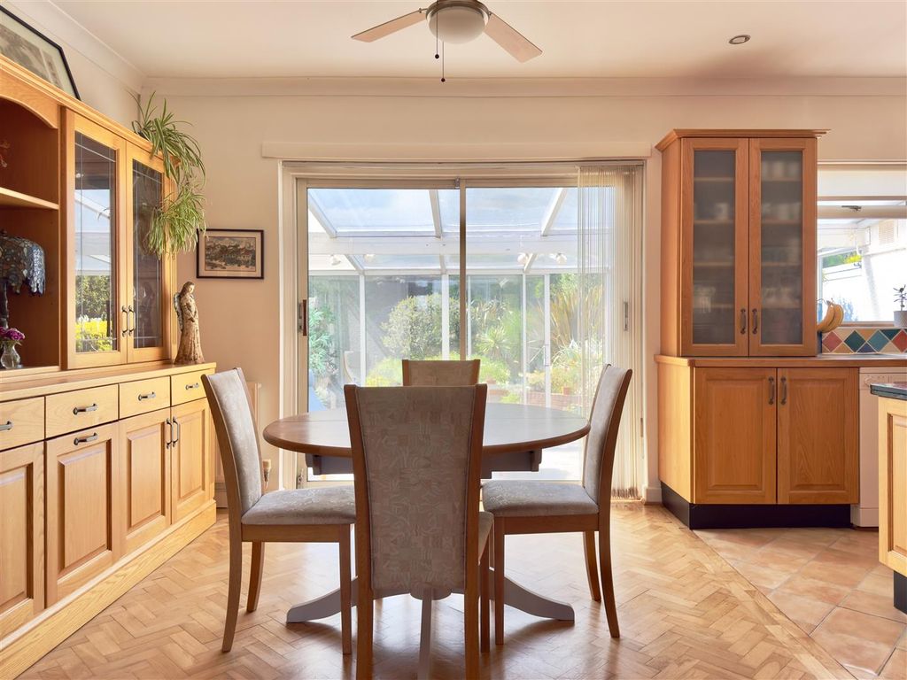 Additional image 8 of 4 bed detached bungalow for saleLarkwood Avenue, Penarth CF64