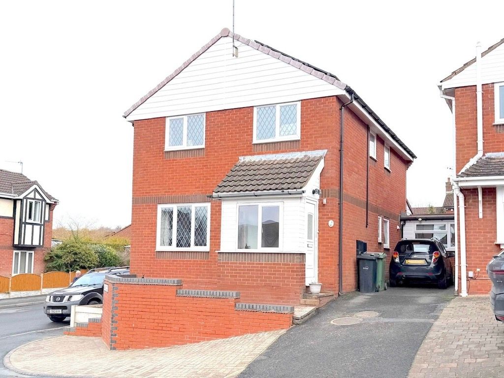 Property photo 1 of 17