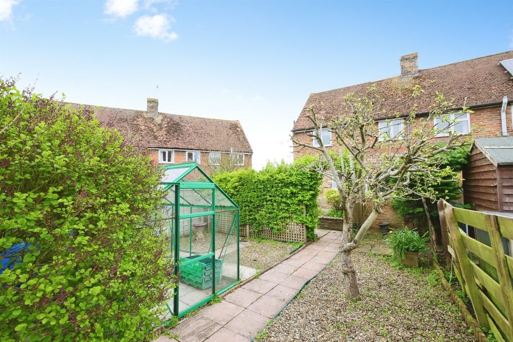 Property photo 3 of 16