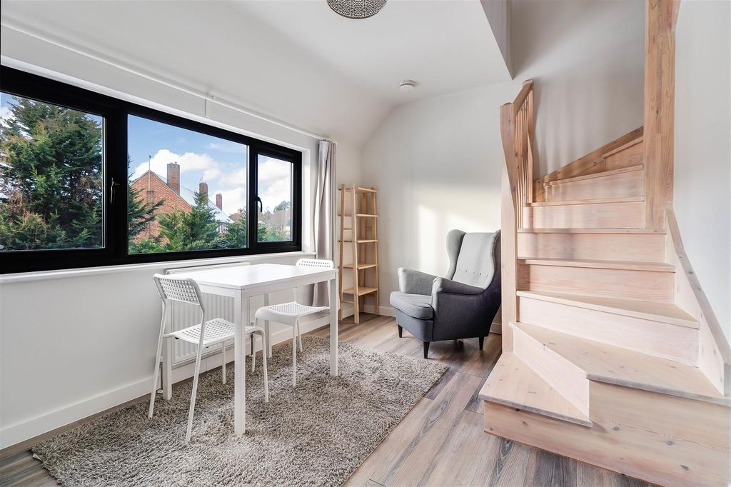 Property photo 2 of 12 Living / Dining Room