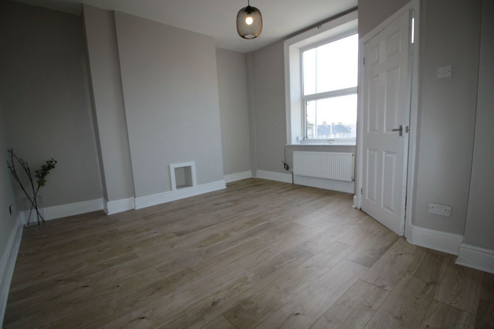 Property photo 2 of 5 Image