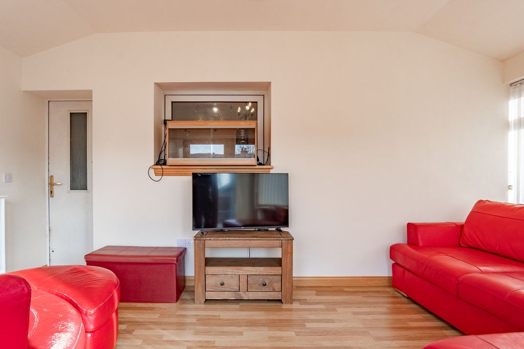 Additional image 5 of 3 bed terraced house for saleCockburn Place, Elgin IV30