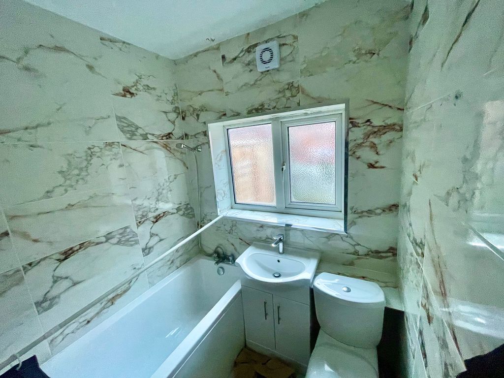 Property photo 2 of 10 Property