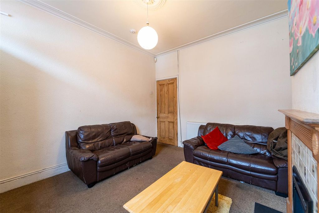 Property photo 3 of 32 Jal06416.Jpg