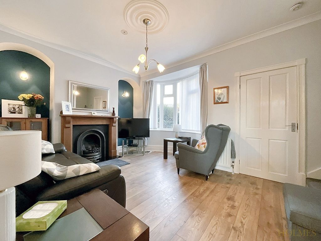 Property photo 2 of 21 4681455