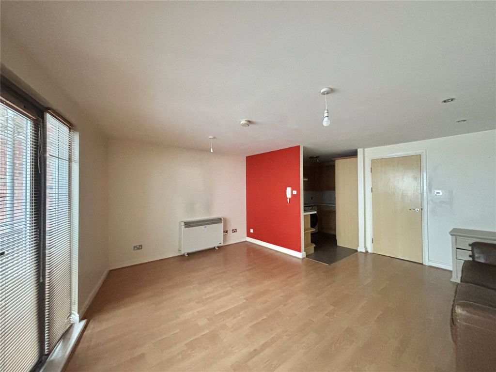 Property photo 2 of 7 Picture No. 05