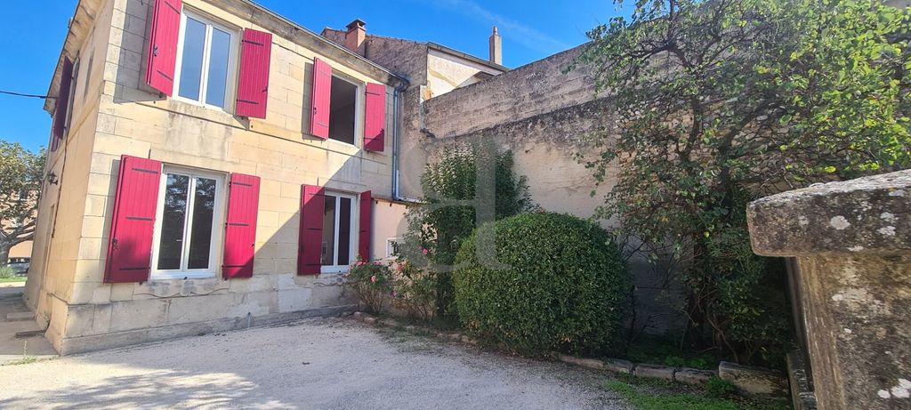 Property photo 2 of 21